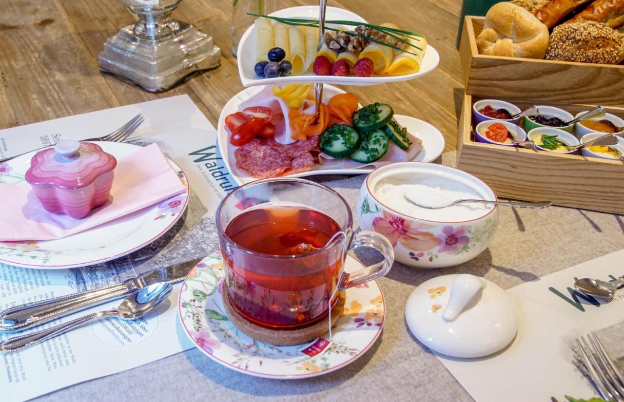 Waldruhe - Bett, Fruehstueck & Ein Laecheln Bed & Breakfast Bad Aussee Bagian luar foto