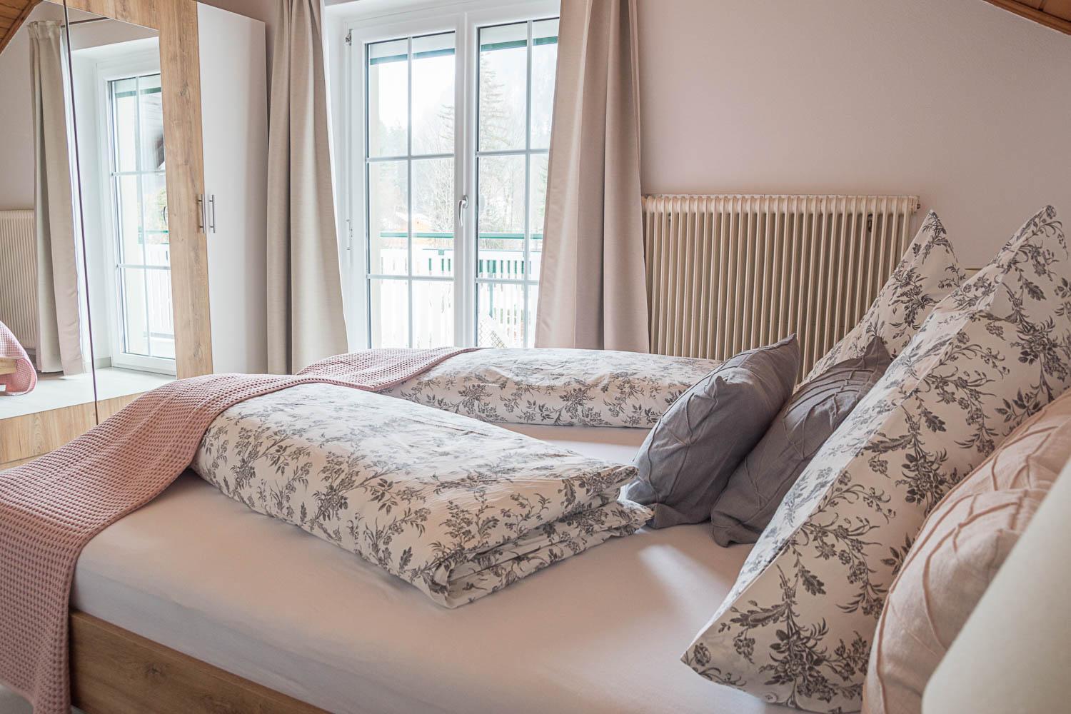 Waldruhe - Bett, Fruehstueck & Ein Laecheln Bed & Breakfast Bad Aussee Bagian luar foto