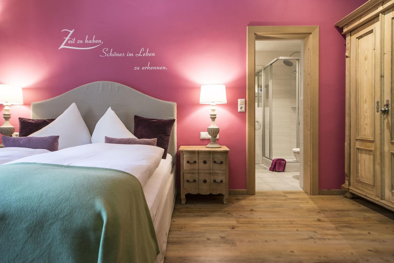 Waldruhe - Bett, Fruehstueck & Ein Laecheln Bed & Breakfast Bad Aussee Bagian luar foto